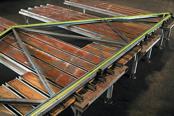 Laser projection for steel trusses