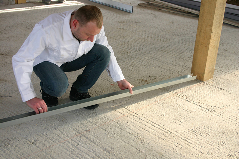 Der ProCollector L beim Mauer- oder Trockenbau