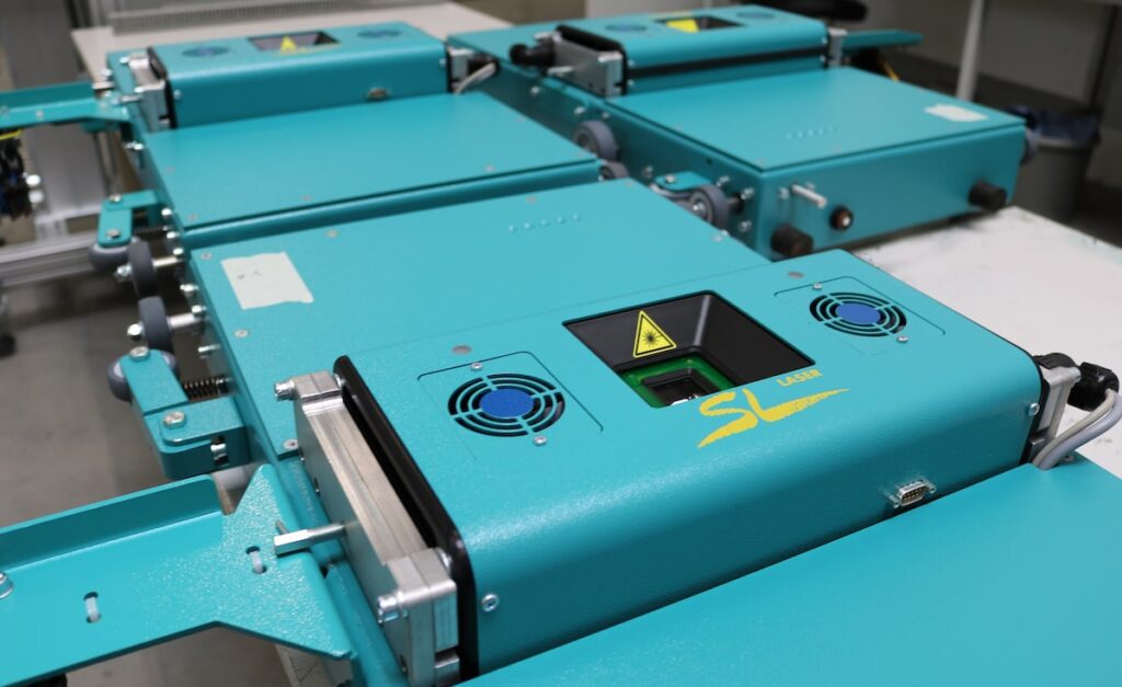 Dispositif de pivotement et chariot mobile