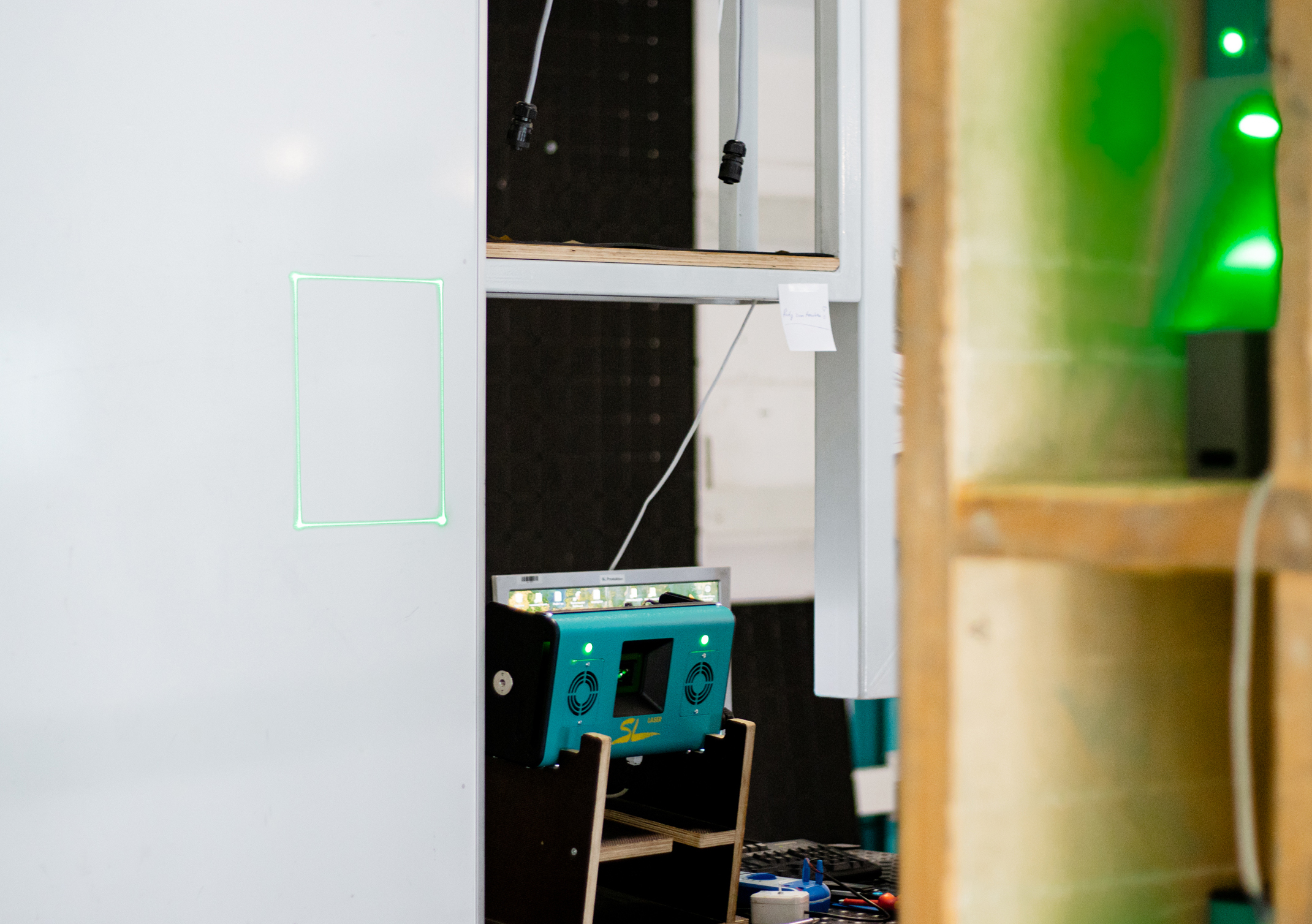 SL Laser Mona 6970 bea